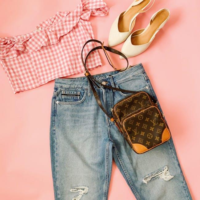 The Allure⁣ of Iconic Monogram: A Timeless Fashion Statement