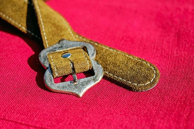 Investment in Versatility: Why ​the​ MA Chain Belt is a Timeless Accessory