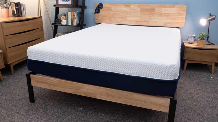 Comparing Amerisleep AS3 with ‌Traditional⁢ Memory‌ Foam⁣ Mattresses