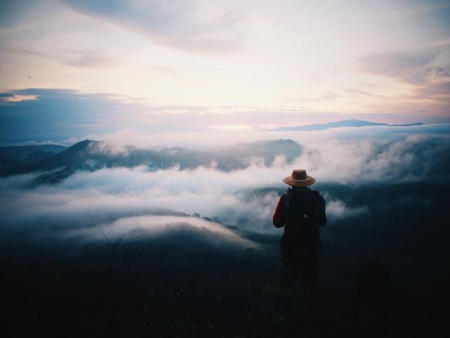 Making the Right Choice: Recommendations⁣ for Different Types of Travelers