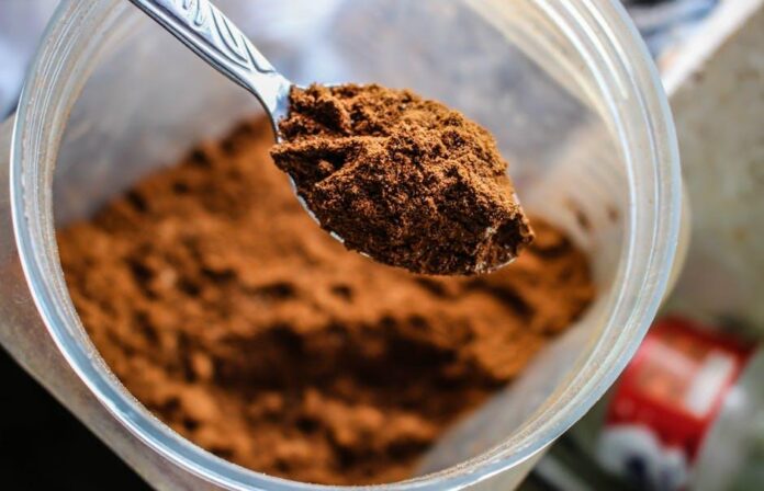 Raw Cacao Powder Review: Flavanol Content & Processing Methods