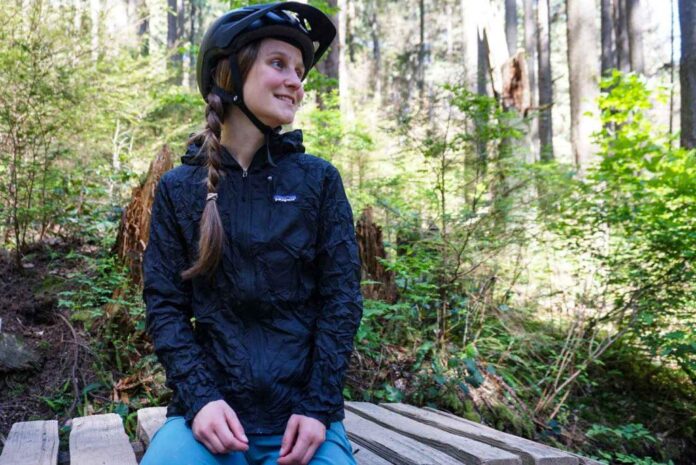 Patagonia Houdini Windbreaker: Weather Protection & Packability