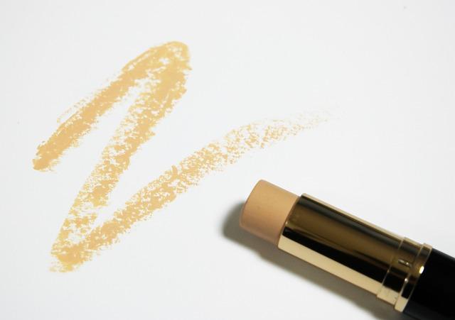 Lancôme Teint Idole Ultra Wear: Professional Foundation Assessment